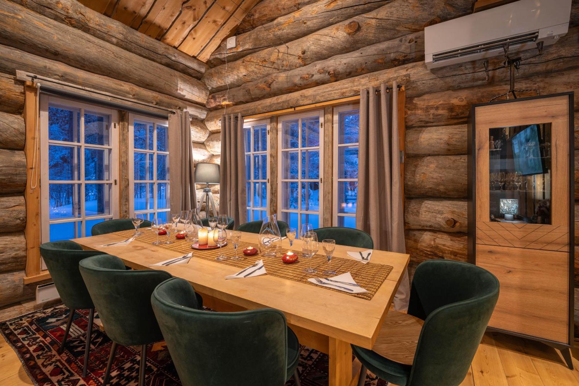Kuukkeli Hirvas Suite Saariselka Exterior photo